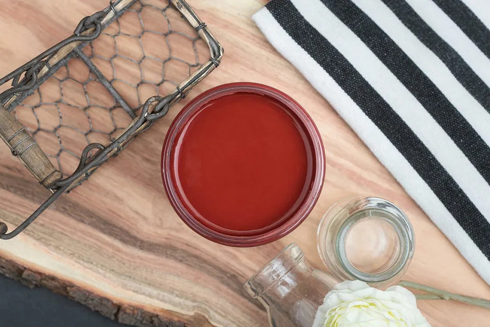 Dixie Belle Rustic Red vopsea creta 473 ml rosu