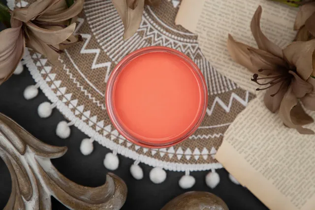 Dixie Belle Chalk Mineral Paint Flamingo vopsea cretă 473 ml coral