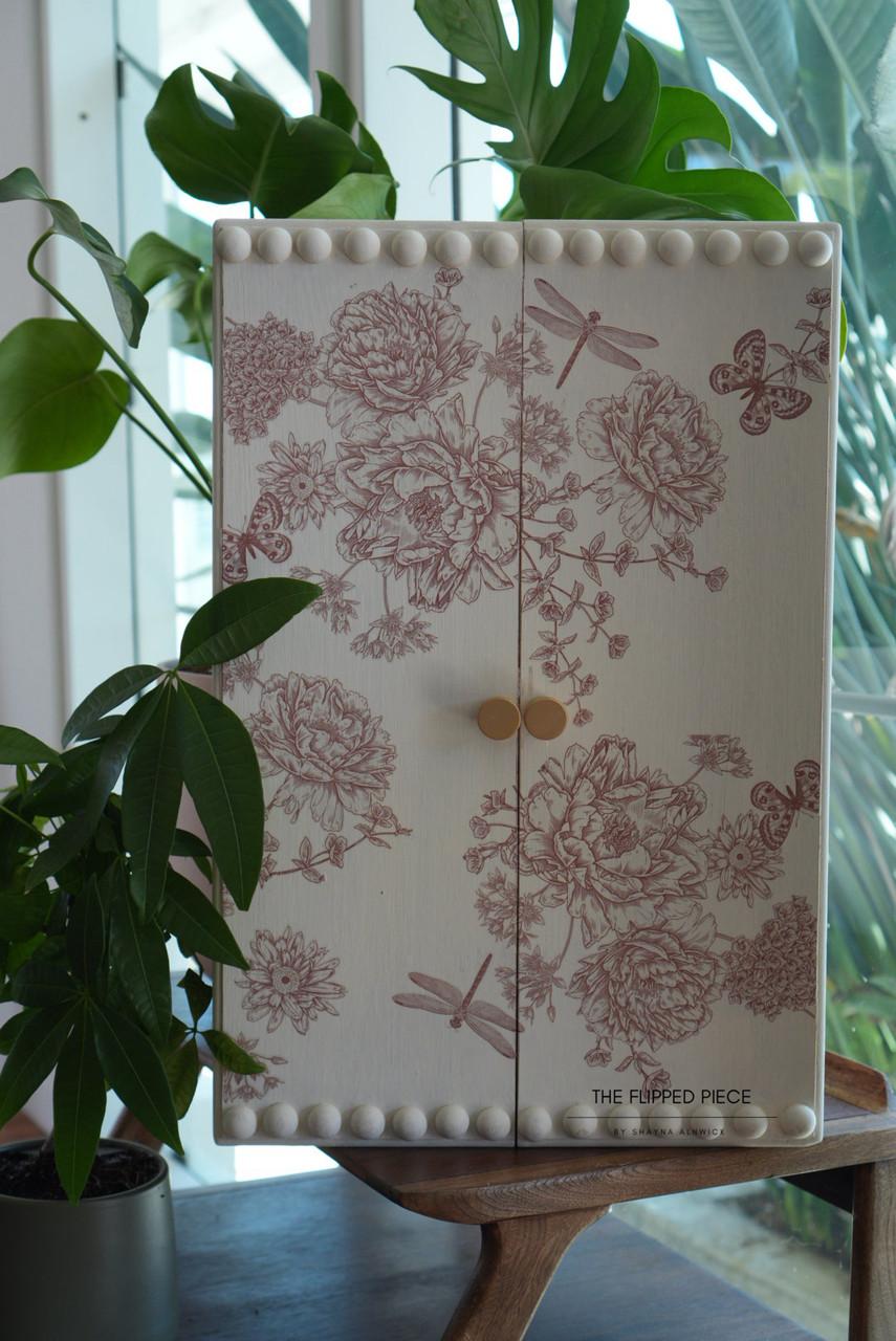 Dixie Belle Dragonfly Blooms transfer decorativ 4 coli floral