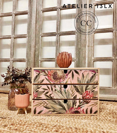 Dixie Belle Belles and Whistles Tropical on Pink hârtie decoupage 3 coli