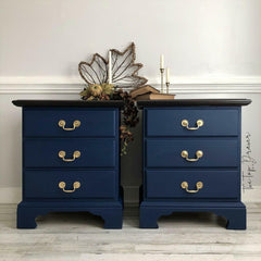 Dixie Belle Bunker Hill Blue vopsea creta 473 ml albastru indigo