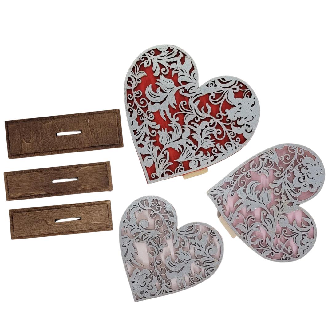 Dixie Belle Filigree Hearts decoratiuni lemn 3 inimi traforate