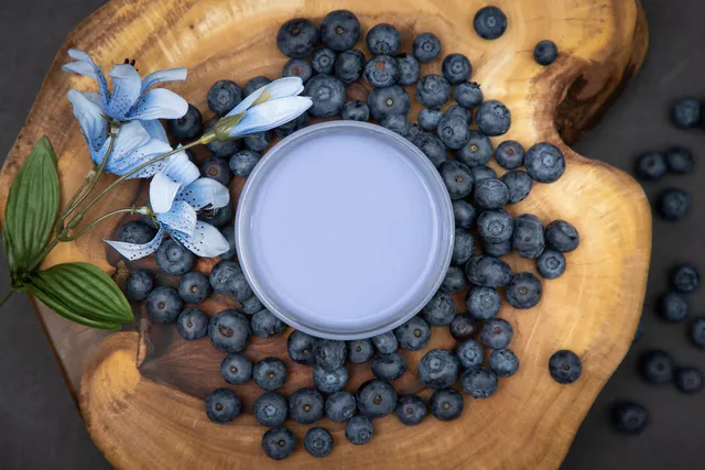Dixie Belle Chalk Mineral Paint Blueberry vopsea cretă 473 ml gri-albastră