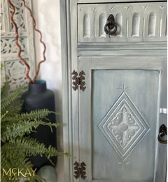 Dixie Belle Whitewash Glaze glazură decorativă albă