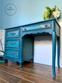 Dixie Belle Antebellum Blue vopsea cretă teal 473 ml