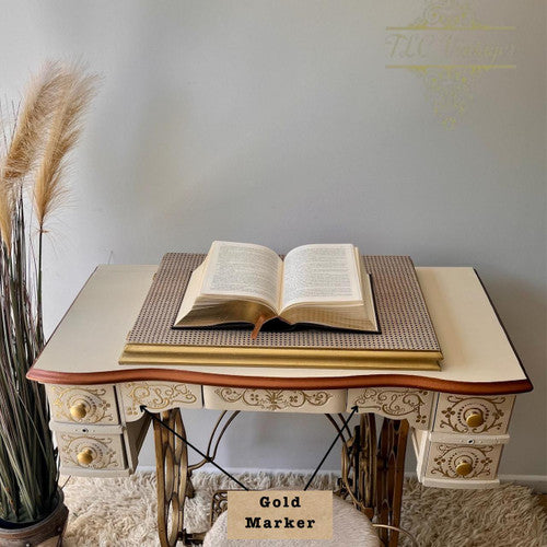 Dixie Belle Gold Marker auriu pentru contur si stencil