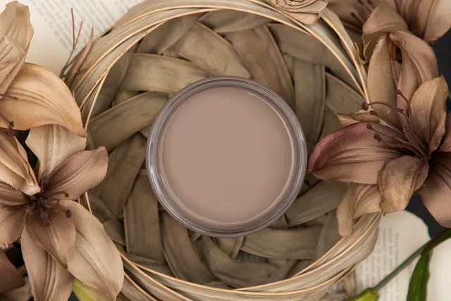 Dixie Belle Mud Puddle vopsea creta taupe 473 ml mata