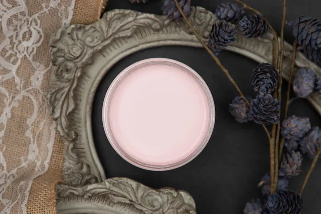Dixie Belle Soft Pink vopsea creta roz deschis 473ml mat