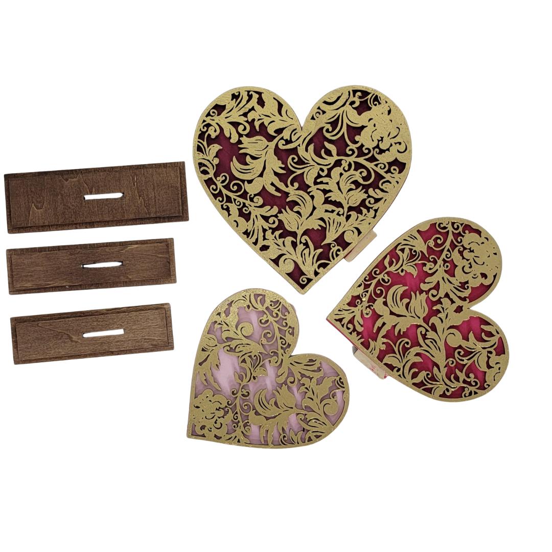 Dixie Belle Filigree Hearts decoratiuni lemn 3 inimi traforate